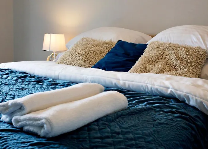 P&O Business Serviced Apartments Cybernetyki